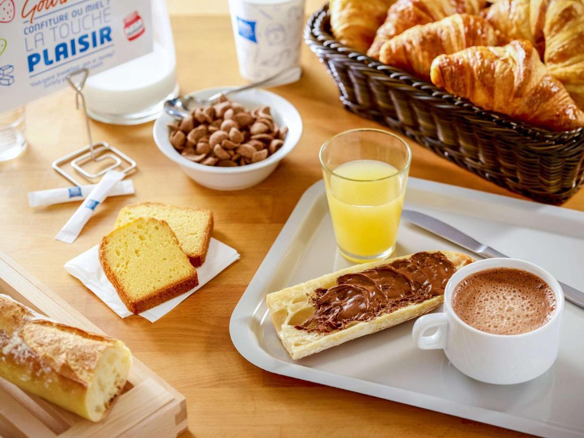 Hotel Ibis Budget Lyon Sud Saint-Fons A7 Dış mekan fotoğraf