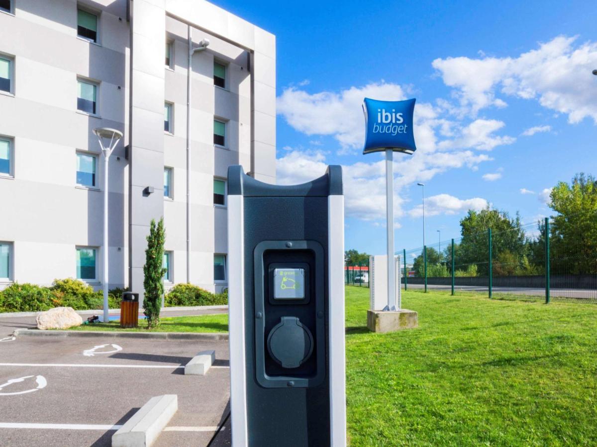 Hotel Ibis Budget Lyon Sud Saint-Fons A7 Dış mekan fotoğraf